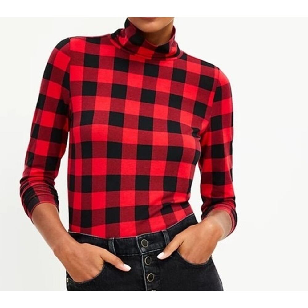 LOFT Red Black Buffalo Plaid‎ Turtleneck Long Sleeve Top - Size MP